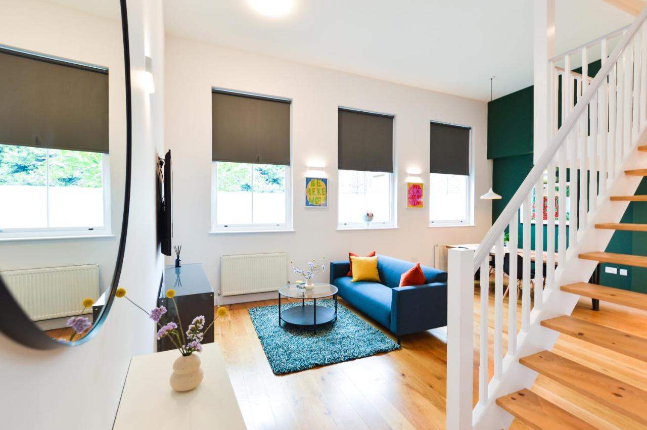 Spacious West Hampstead Apartment With Mezzanine Bedroom By Concept Apartments London Eksteriør billede