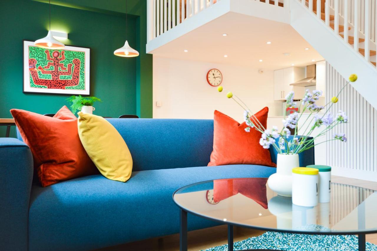 Spacious West Hampstead Apartment With Mezzanine Bedroom By Concept Apartments London Eksteriør billede