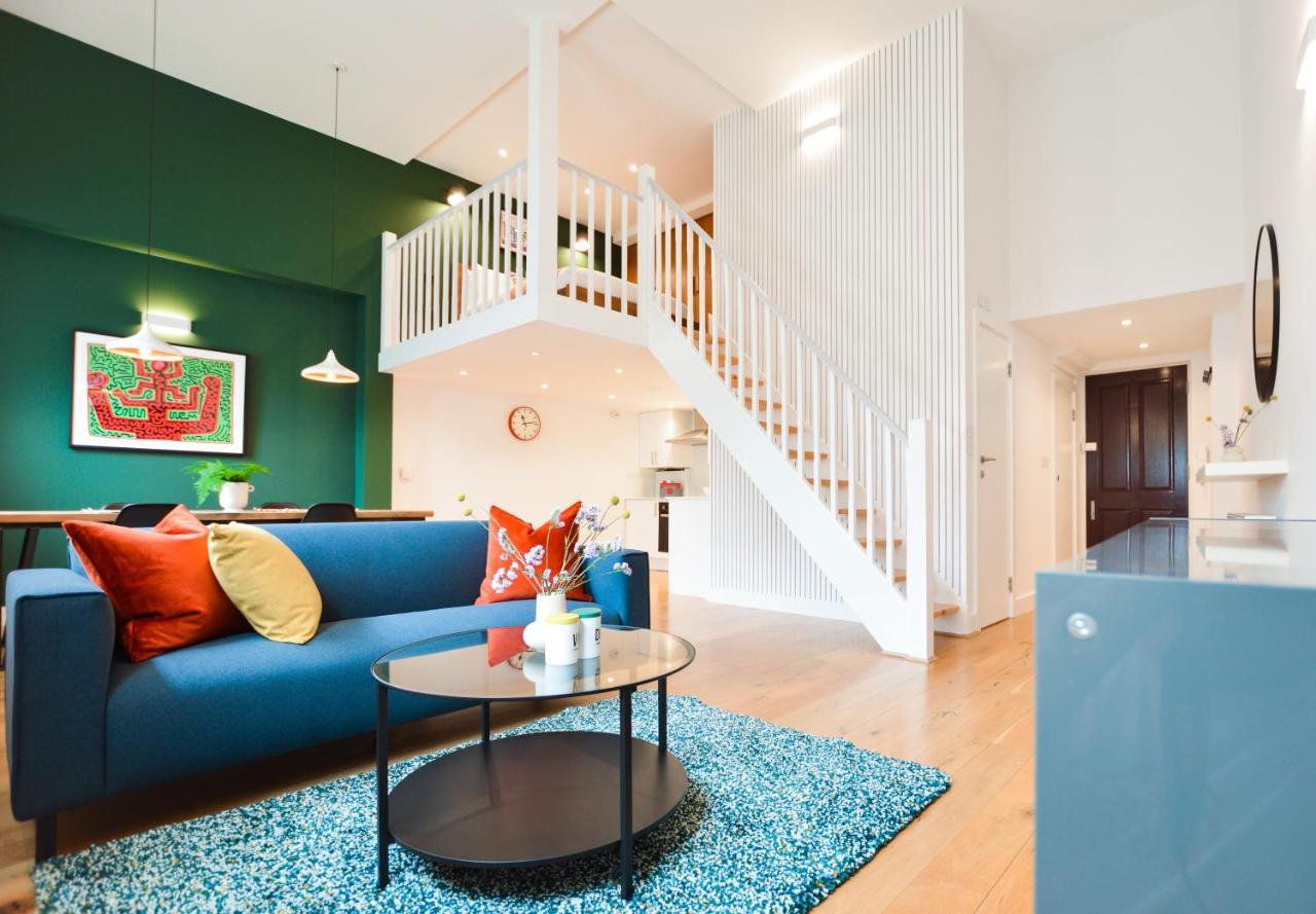 Spacious West Hampstead Apartment With Mezzanine Bedroom By Concept Apartments London Eksteriør billede